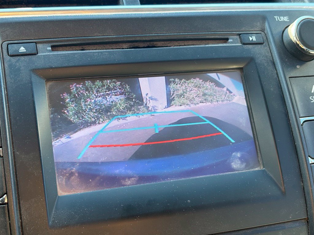 Used 2017 Toyota Camry SE FWD image 13