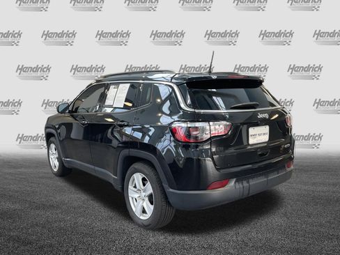 Used 2022 Jeep Compass Latitude w/ Convenience Group FWD image 8