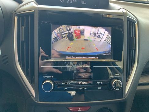 Used 2018 Subaru Impreza 2.0i Premium w/ Eyesight & BSD & Rcta image 9