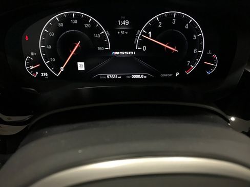 Used 2019 BMW M550i xDrive w/ Premium Package 2 image 3