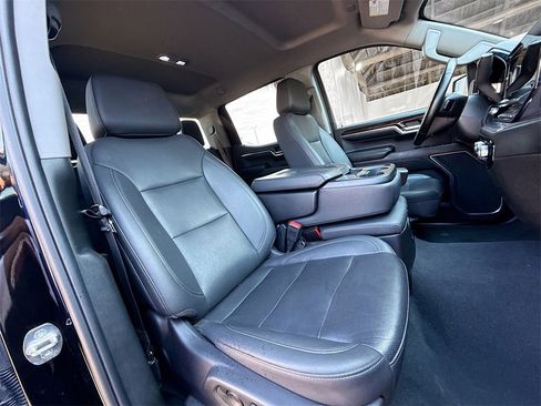 Used 2024 GMC Sierra 1500 SLT image 32