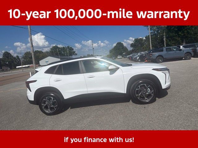 Used 2025 Chevrolet Trax LT w/ LT Convenience Package FWD image 15