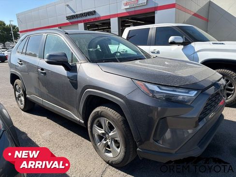 Used 2024 Toyota RAV4 XLE w/ Convenience Package AWD/4WD image 11
