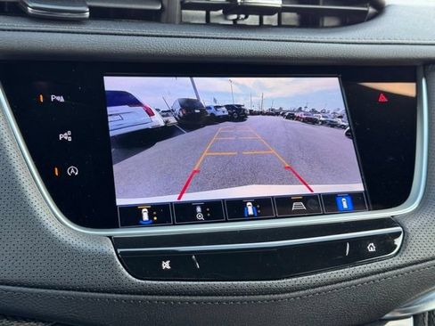 Certified 2023 Cadillac XT5 Sportv w/ Technology Package AWD/4WD image 33