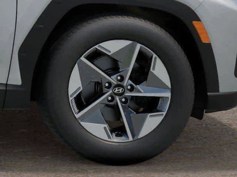Used 2025 Hyundai Tucson SEL FWD image 31
