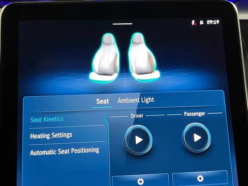 New 2025 Mercedes-Benz CLE 300 4MATIC Cabriolet image 28