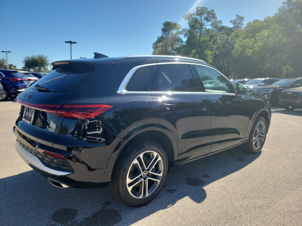 New 2026 Audi Q5 Premium Plus AWD/4WD image 3