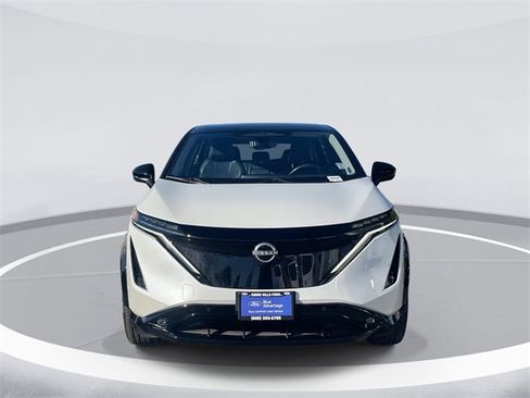 Used 2023 Nissan Ariya image 2