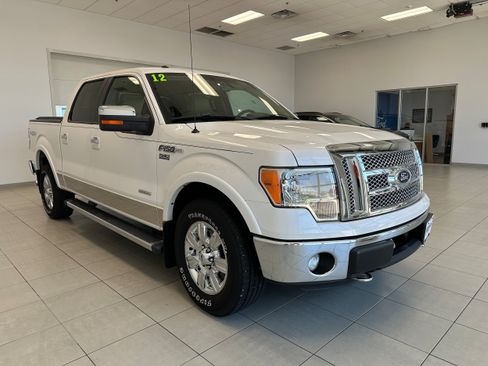 Used 2012 Ford F150 Lariat w/ Lariat Chrome Pkg AWD/4WD image 4