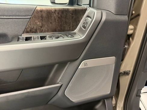 New 2026 Ford F450 4x4 Crew Cab Super Duty image 12
