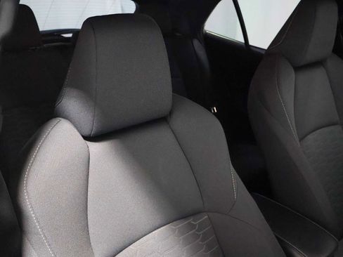 Used 2023 Toyota Corolla SE FWD image 19