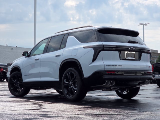 New 2027 Chevrolet Traverse RS w/ LPO, Floor Liner Package AWD/4WD image 16
