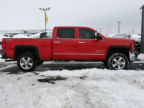 Used 2016 Chevrolet Silverado 2500 LTZ w/ LTZ Plus Package image 4