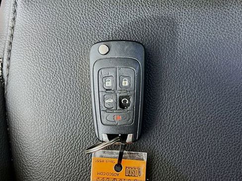 Used 2014 Chevrolet Impala LT w/ Convenience Package FWD image 12