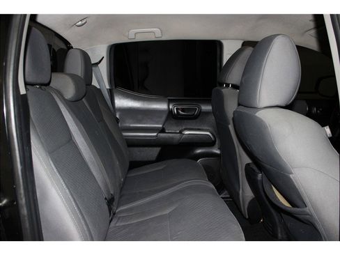 Used 2021 Toyota Tacoma SR5 image 18