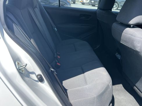 Used 2024 Toyota Corolla LE FWD image 19