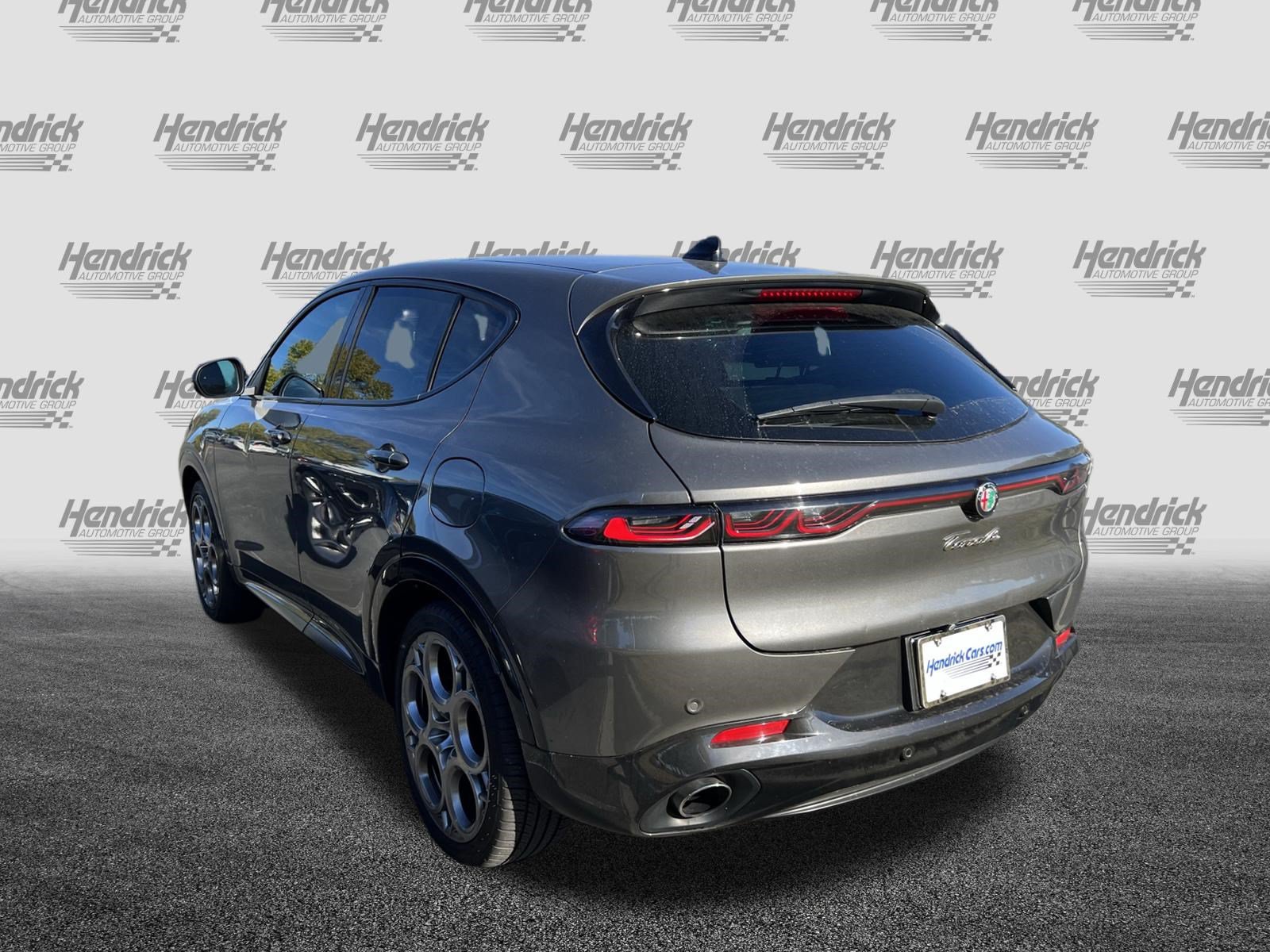 Used 2024 Alfa Romeo Tonale Veloce AWD/4WD image 8