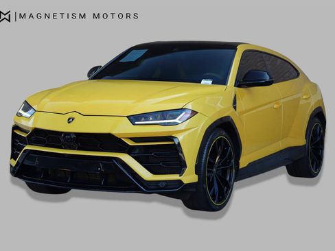 Used 2021 Lamborghini Urus AWD/4WD image 6