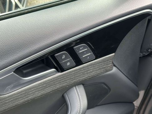 Used 2024 Audi A4 2.0T Premium Plus image 18