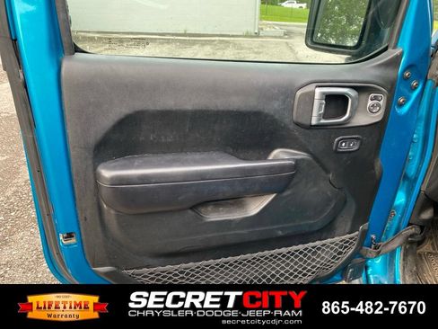 Used 2019 Jeep Wrangler Unlimited Sport S AWD/4WD image 14