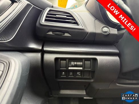 Used 2022 Subaru Crosstrek 2.5i Sport w/ Moonroof Package image 24