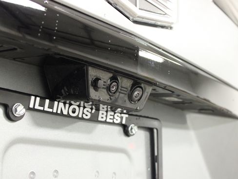 Used 2025 Cadillac Escalade V image 13