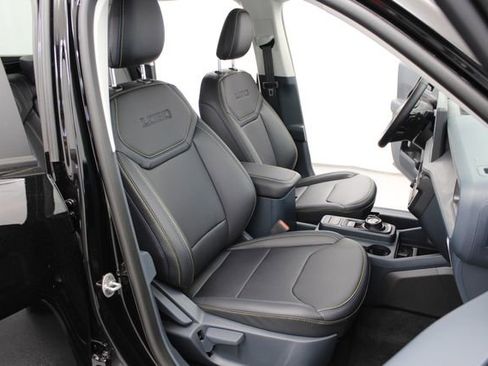 New 2026 Ford Maverick Lobo AWD/4WD image 34
