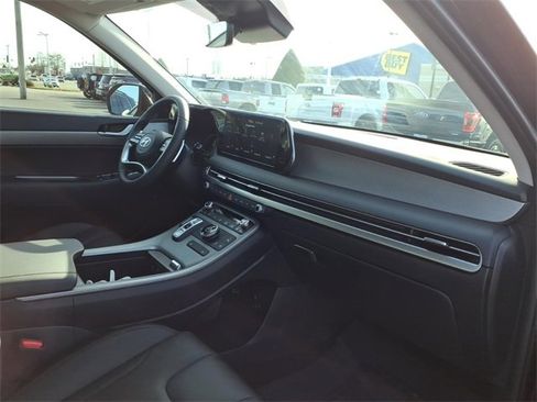 Used 2025 Hyundai Palisade SEL image 22