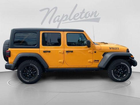 Used 2021 Jeep Wrangler Unlimited Sport AWD/4WD image 9