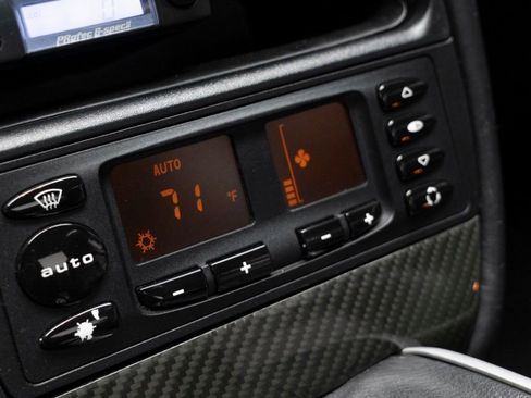 Used 2001 Porsche 911 Turbo image 24