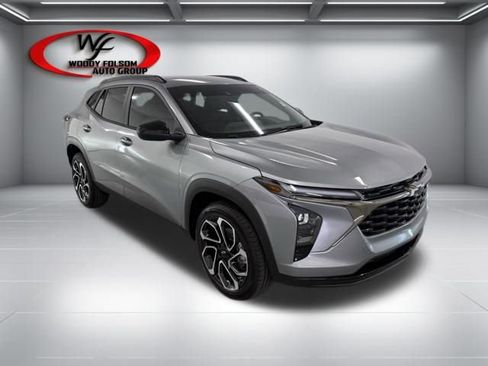 New 2026 Chevrolet Trax RS w/ Driver Confidence Package FWD image 3