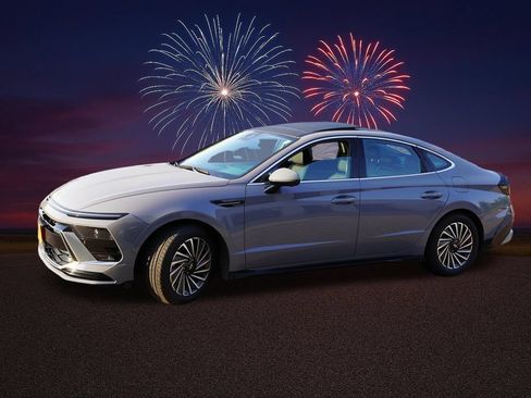 Used 2024 Hyundai Sonata Limited FWD image 10