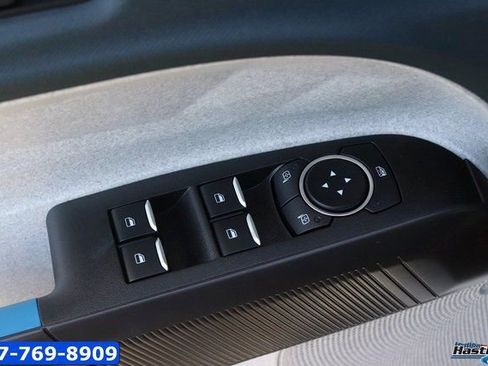 New 2025 Ford Maverick XLT w/ XLT Luxury Package image 10