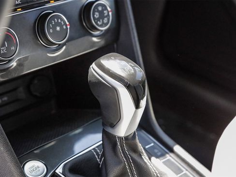 Certified 2024 Volkswagen Tiguan S image 20