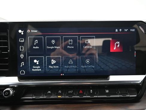 Used 2025 GMC Sierra 1500 SLT image 20