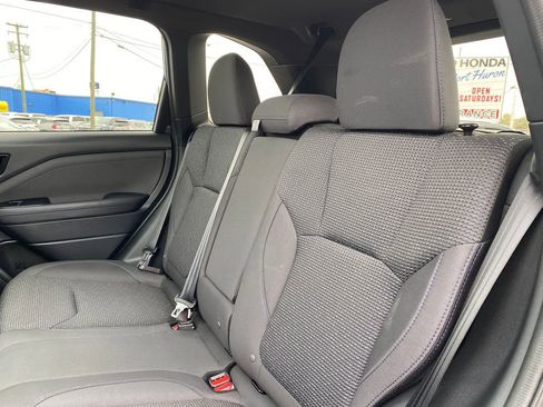 Used 2025 Subaru Forester Premium AWD/4WD image 16