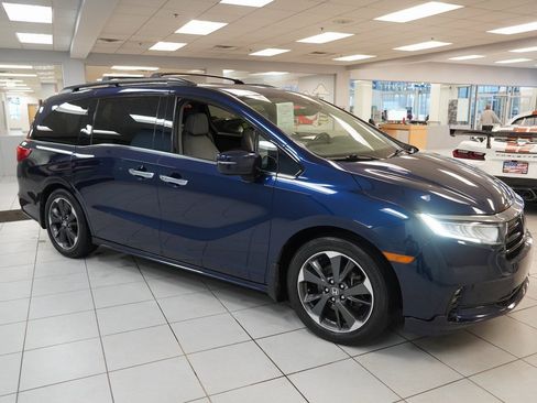 Used 2022 Honda Odyssey Elite image 14
