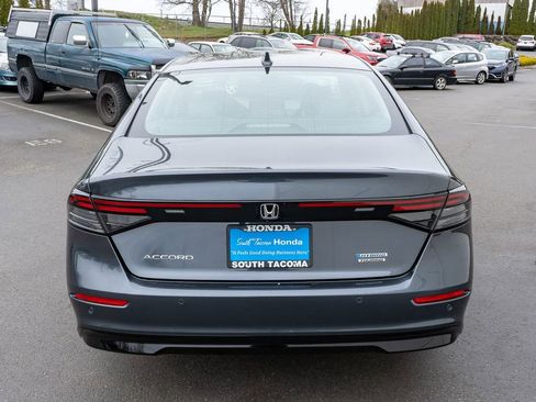 New 2026 Honda Accord Touring image 7