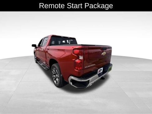 Used 2024 Chevrolet Silverado 1500 LT AWD/4WD image 5
