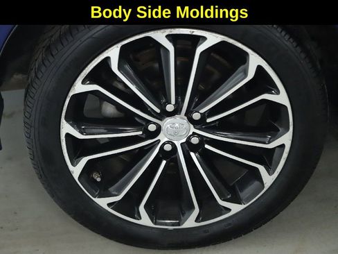 Used 2016 Toyota Corolla S image 12