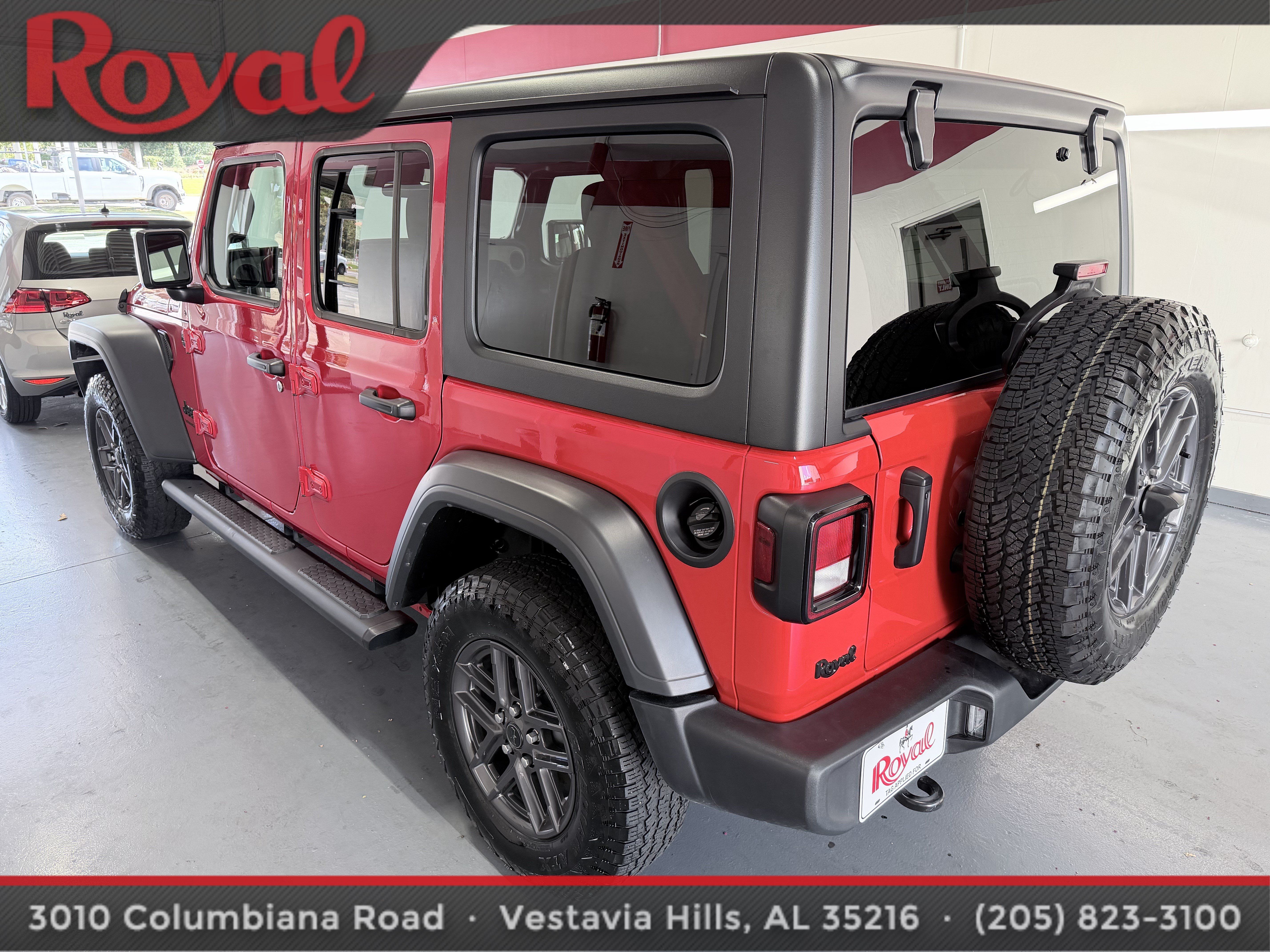 Used 2024 Jeep Wrangler Unlimited Sport AWD/4WD image 8