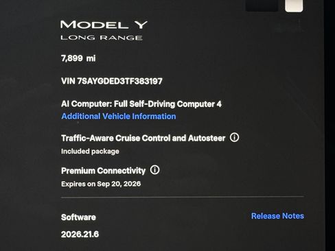 Used 2026 Tesla Model Y 2WD image 37