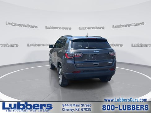 Used 2021 Jeep Compass Latitude AWD/4WD image 7
