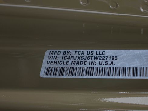 Used 2026 Jeep Wrangler Moab image 26