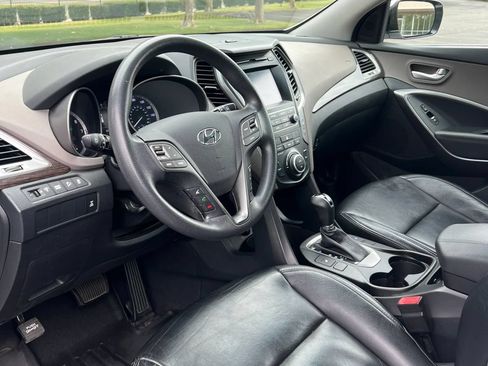 Used 2018 Hyundai Santa Fe Sport w/ 2.4L Value Package 02 AWD/4WD image 11