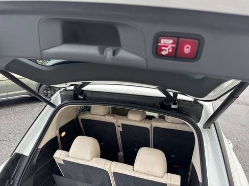 Used 2020 Mercedes-Benz GLE 350 4MATIC image 11