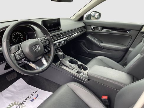 Used 2024 Honda Civic EX-L image 4