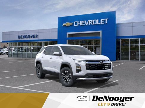 New 2026 Chevrolet Equinox LT image 1