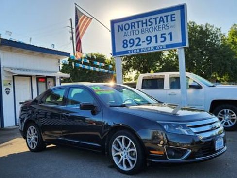 Used 2012 Ford Fusion SE FWD image 1