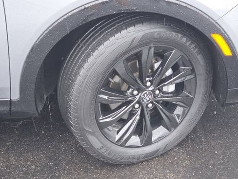 Used 2024 Buick Envista Sport Touring w/ Convenience I Package FWD image 22